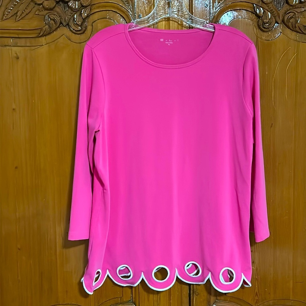 E.L.I. Pink Embroidered Eyelet Scalloped Hem Top